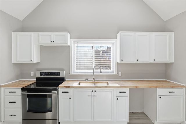 269 Lexington Avenue, Rochester, NY 14613