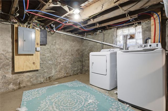 269 Lexington Avenue, Rochester, NY 14613