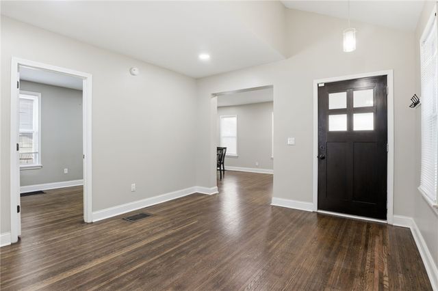 269 Lexington Avenue, Rochester, NY 14613