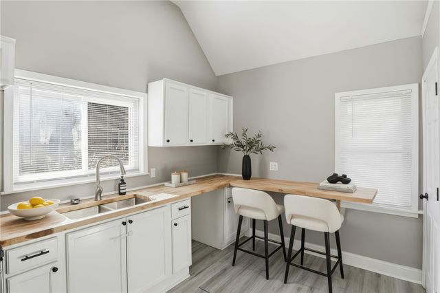 269 Lexington Avenue, Rochester, NY 14613