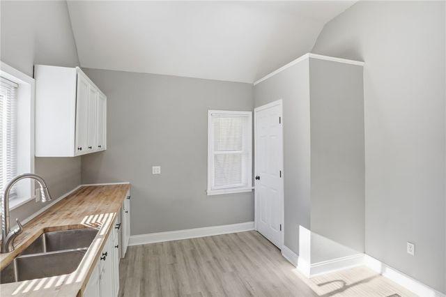 269 Lexington Avenue, Rochester, NY 14613