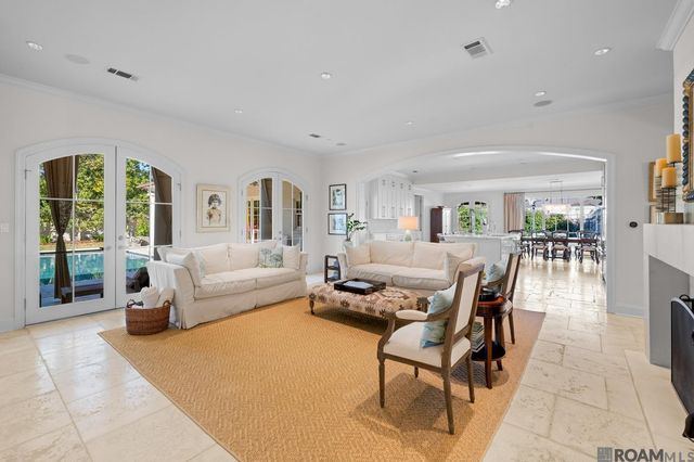 3250 Torrance Dr, Baton Rouge, LA 70809