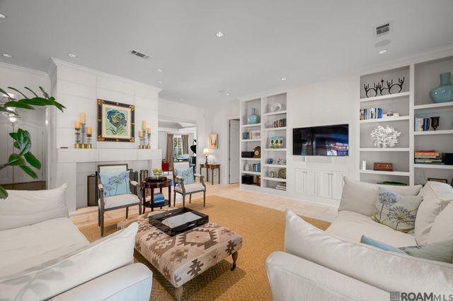 3250 Torrance Dr, Baton Rouge, LA 70809