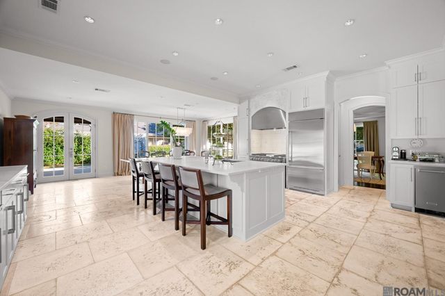 3250 Torrance Dr, Baton Rouge, LA 70809