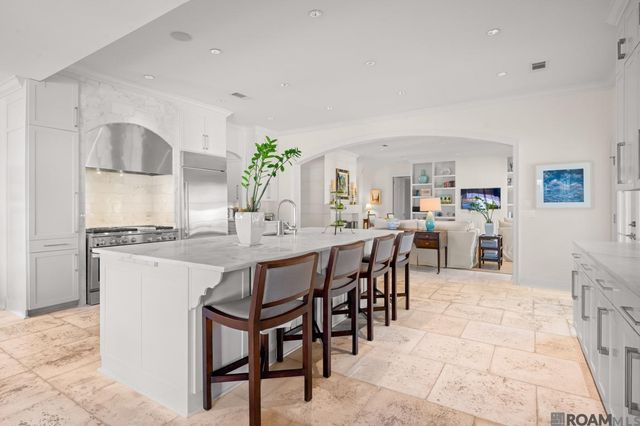 3250 Torrance Dr, Baton Rouge, LA 70809