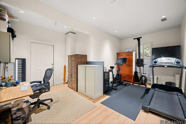 3250 Torrance Dr, Baton Rouge, LA 70809