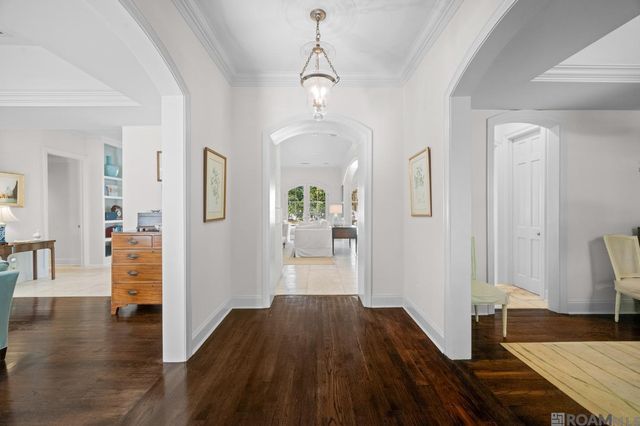 3250 Torrance Dr, Baton Rouge, LA 70809