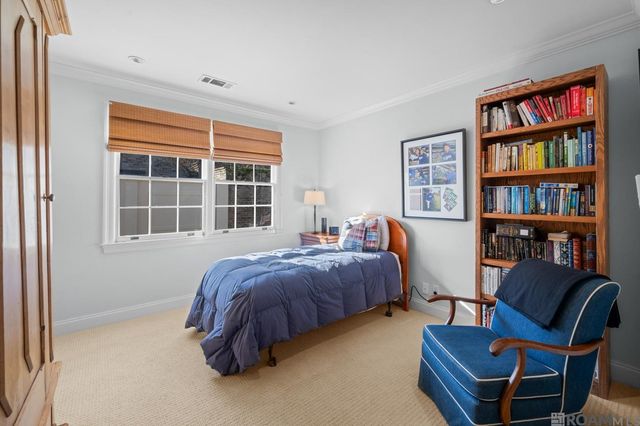 3250 Torrance Dr, Baton Rouge, LA 70809