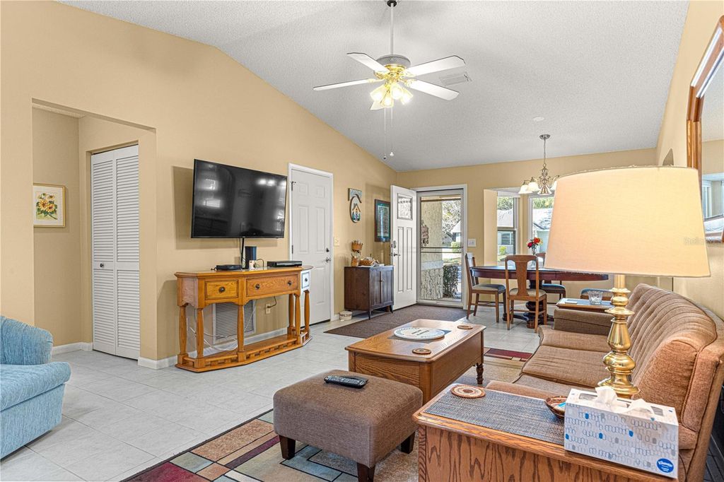 Image 13 of property listing at 9335 SW 85TH TERRACE A, Ocala, FL 34481