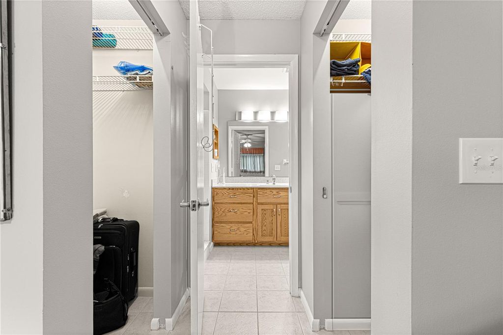 Image 32 of property listing at 9335 SW 85TH TERRACE A, Ocala, FL 34481