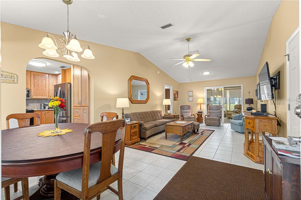 Image 10 of property listing at 9335 SW 85TH TERRACE A, Ocala, FL 34481