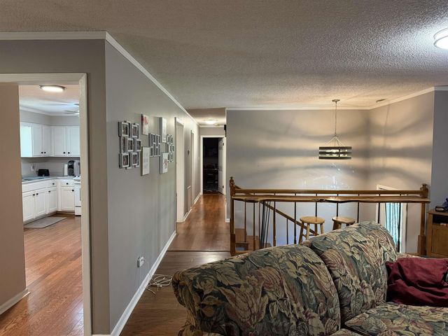 201 Cater Dr, Jonesboro, AR 72405