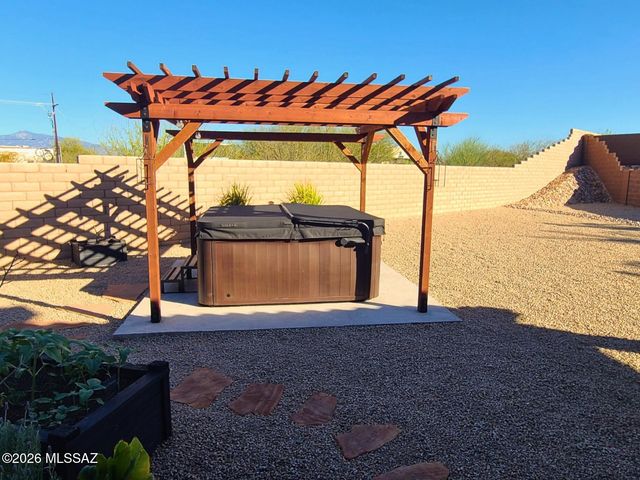 5595 S White Spar Trail, Tucson, AZ 85747