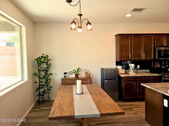 5595 S White Spar Trail, Tucson, AZ 85747