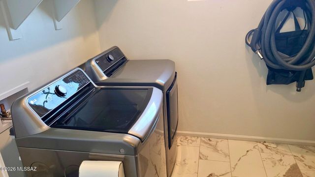 5595 S White Spar Trail, Tucson, AZ 85747