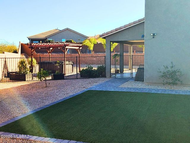 5595 S White Spar Trail, Tucson, AZ 85747