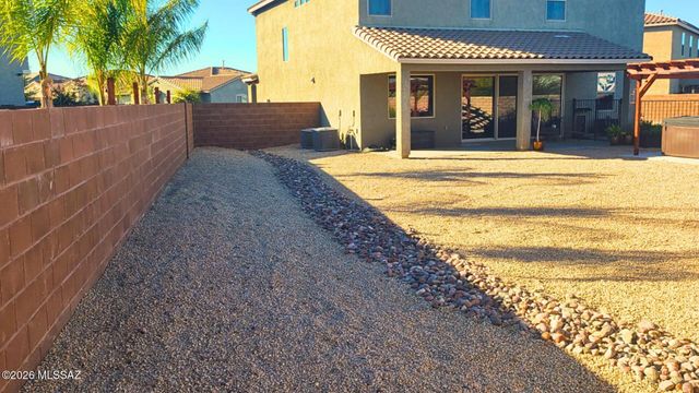 5595 S White Spar Trail, Tucson, AZ 85747