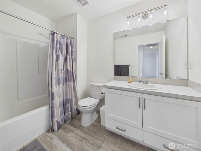 7049 Quinn Court SE, Tumwater, WA 98501