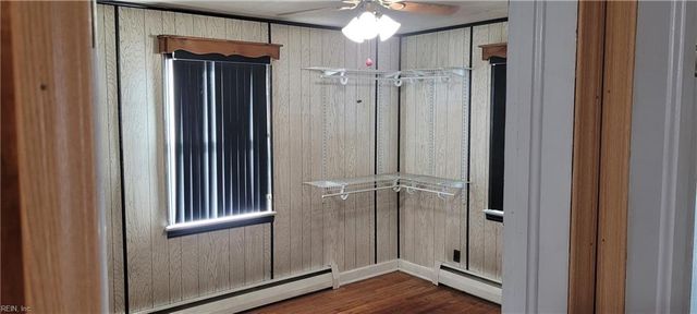 3772 Larkin ST, Norfolk, VA 23513