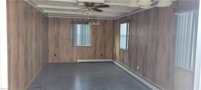 3772 Larkin ST, Norfolk, VA 23513