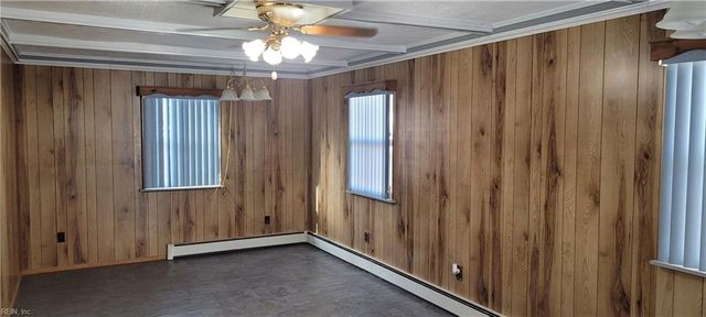 3772 Larkin ST, Norfolk, VA 23513