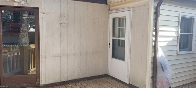 3772 Larkin ST, Norfolk, VA 23513