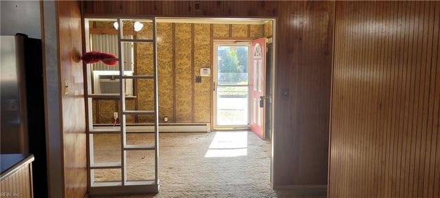 3772 Larkin ST, Norfolk, VA 23513