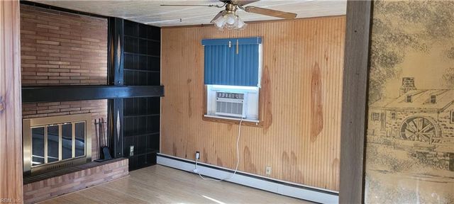 3772 Larkin ST, Norfolk, VA 23513