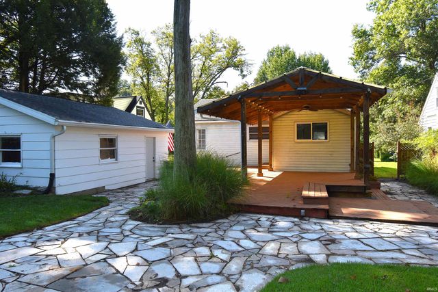 1915 E Maxwell Lane, Bloomington, IN 47401