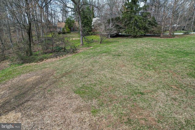 520 CLARKS LN, West Chester, PA 19382