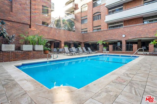 200 N Swall Drive 551, Beverly Hills, CA 90211