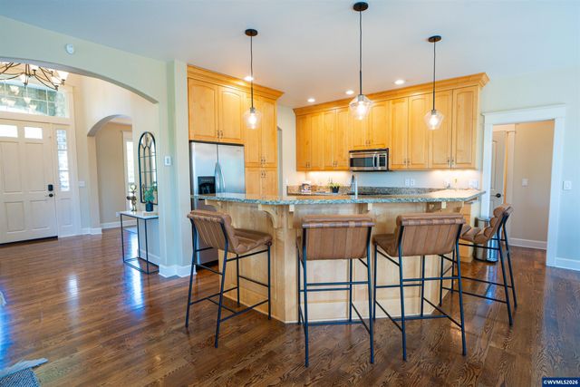 1750 SW Pinehurst Pl, Corvallis, OR 97333