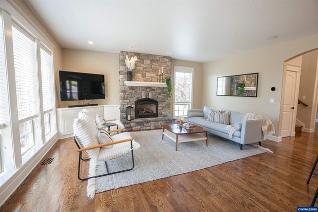 1750 SW Pinehurst Pl, Corvallis, OR 97333