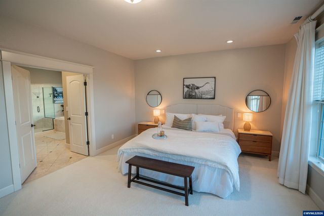 1750 SW Pinehurst Pl, Corvallis, OR 97333