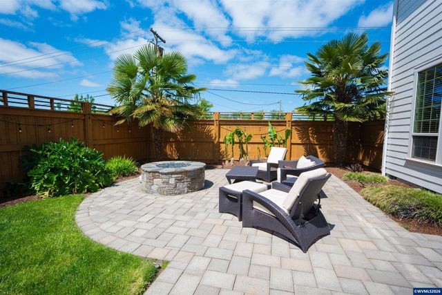 1750 SW Pinehurst Pl, Corvallis, OR 97333