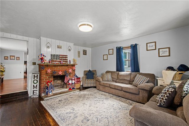 1211 Main Street, Bentleyville, PA 15314