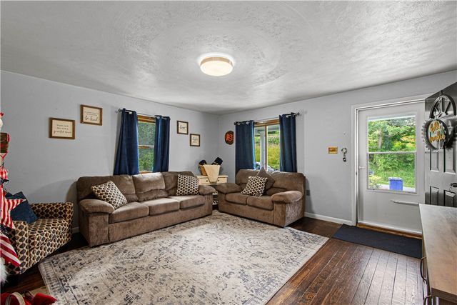 1211 Main Street, Bentleyville, PA 15314