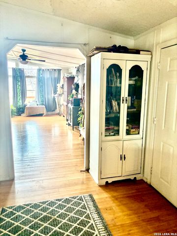 506 Maple, Jourdanton, TX 78026