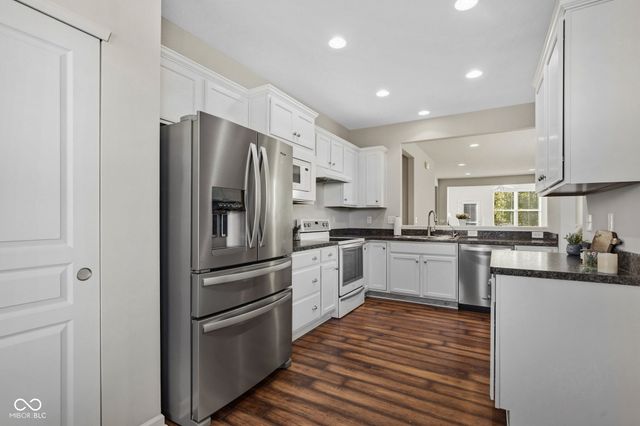 16003 Malbec Street, Fishers, IN 46037