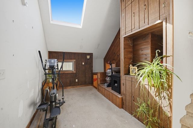 325 Allen Street, Hampden, MA 01036