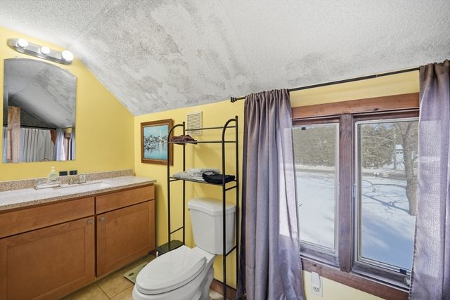 325 Allen Street, Hampden, MA 01036