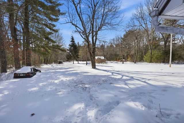 325 Allen Street, Hampden, MA 01036