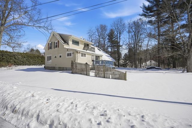 325 Allen Street, Hampden, MA 01036