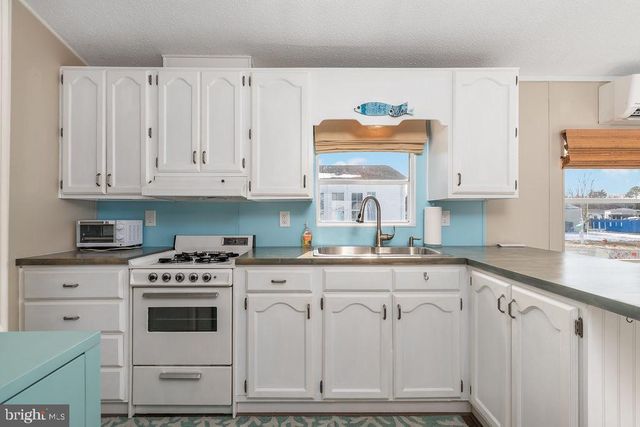 46 SALT SPRAY DR, Berlin, MD 21811