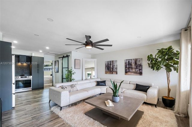 3216 SE 12th Street 26, Pompano Beach, FL 33062