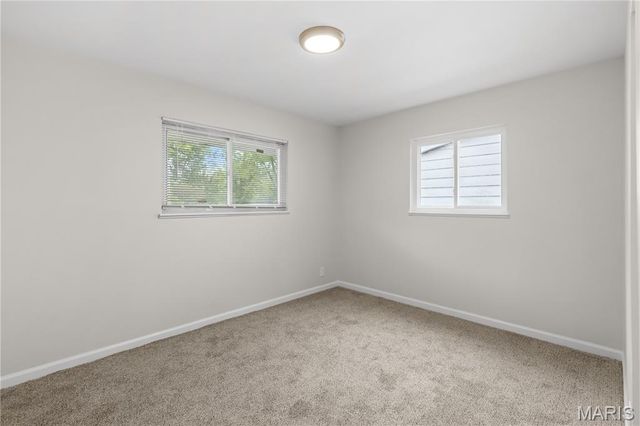 1670 Mowbry Lane, St Louis, MO 63136