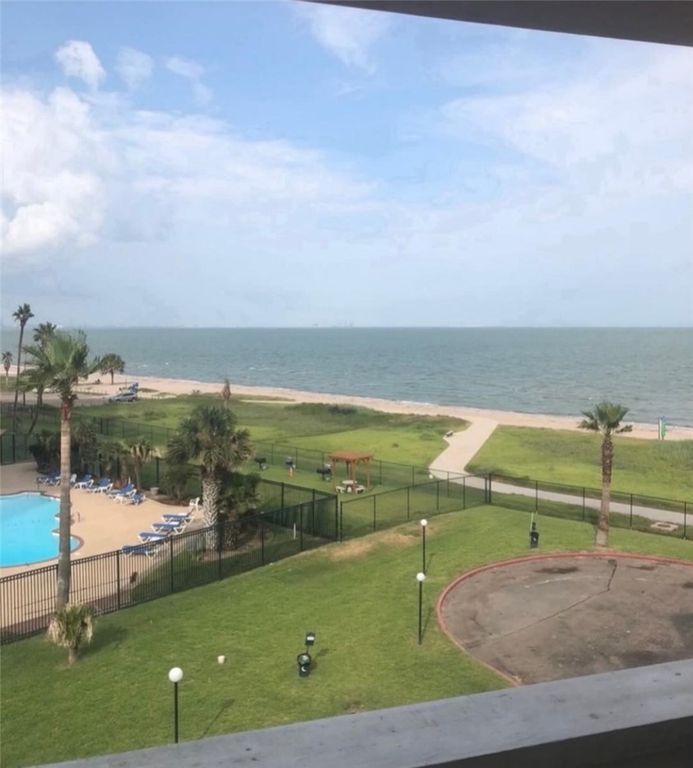 3938 Surfside Blvd 2228, Corpus Christi, TX 78402 — photo 4