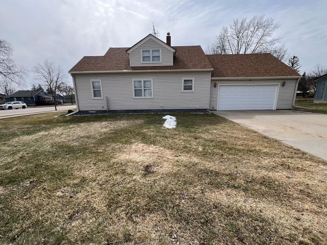 401 Main Street S, Lonsdale, MN 55046