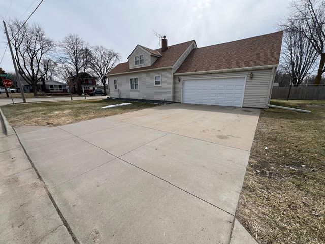 401 Main Street S, Lonsdale, MN 55046