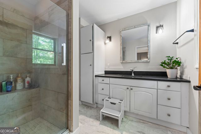 262 Patrick Ln, Helen, GA 30545